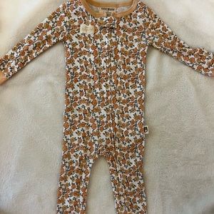 Floral, stretchy and super comfy full sleeves bodysuit for 12 month old.
